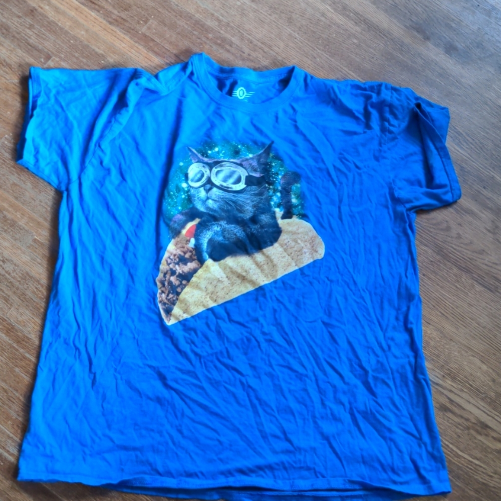 MAD XL Blue